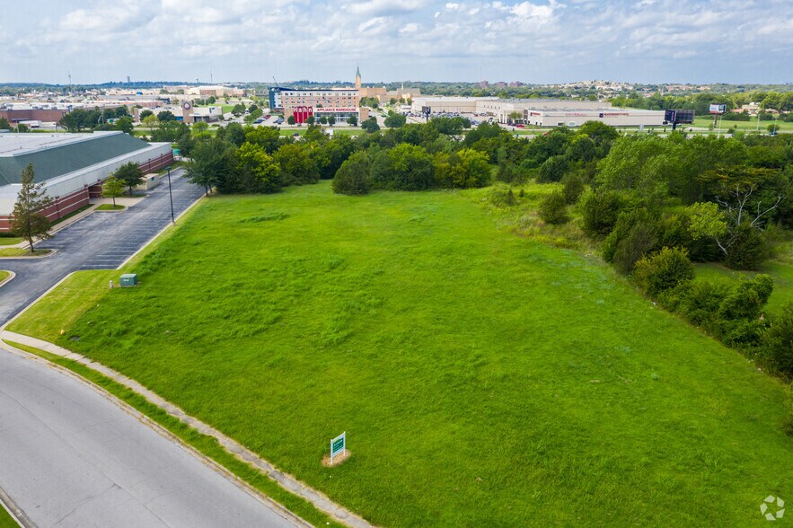 More Photos Of , Tulsa Land For Sale
