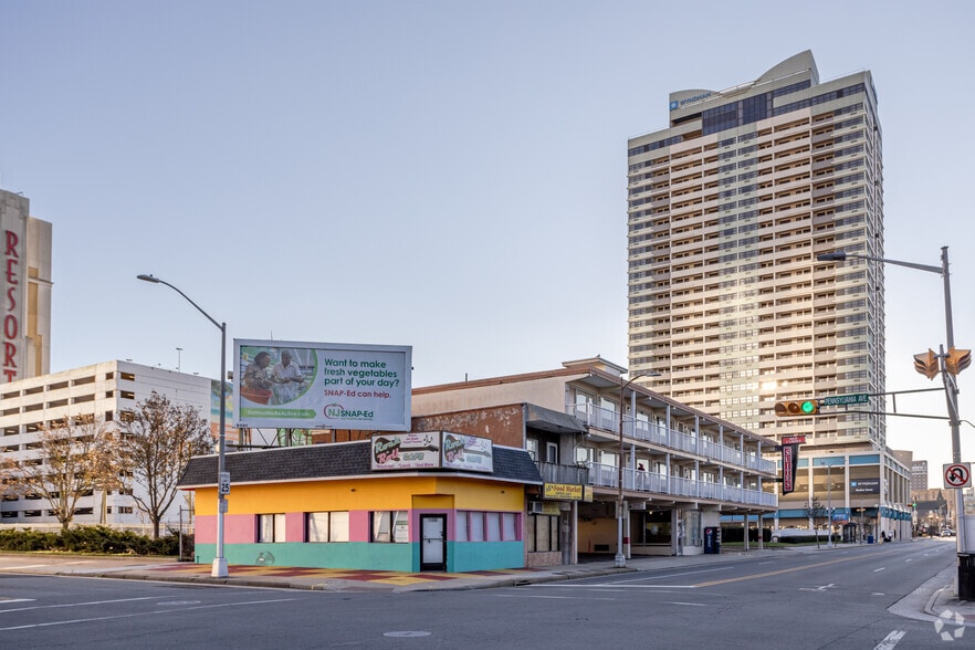 More Photos Of 1104 Pacific Ave, Atlantic City Hotel For Sale