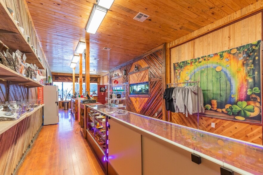 More Photos Of 308 Granado St, Tularosa General Retail For Sale