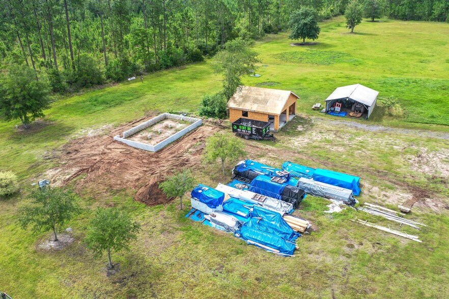 More Photos Of 46700 Middle Rd, Callahan Land For Sale