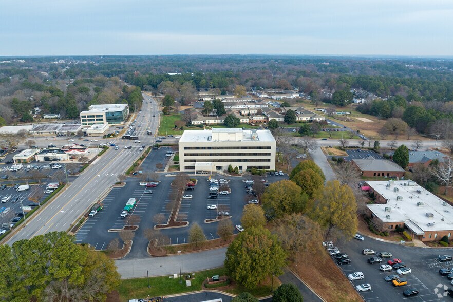 More Photos Of 5000 Falls of Neuse Rd, Raleigh Office For Lease