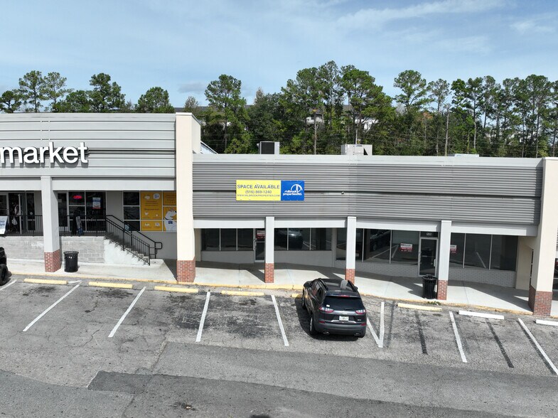 More Photos Of 2020 W Pensacola St, Tallahassee Storefront For Lease