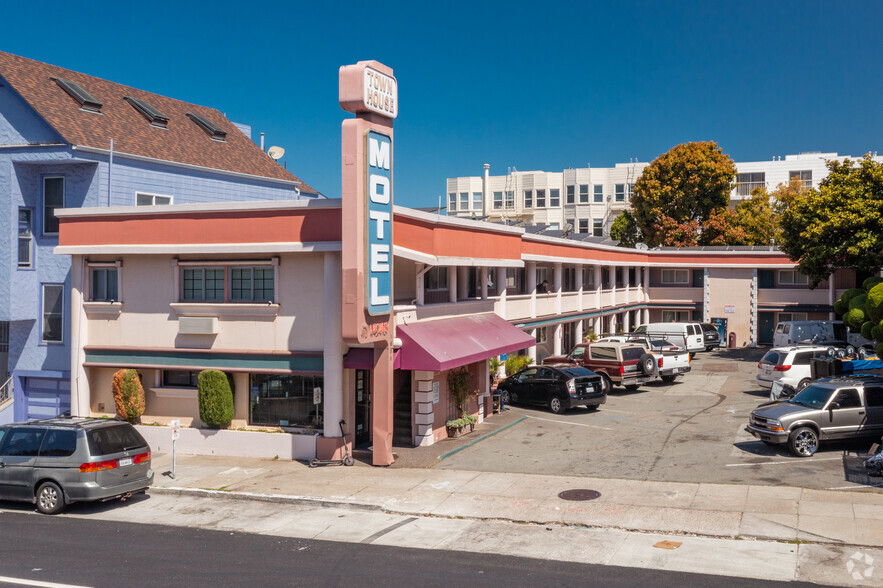 Primary Photo Of 1650 Lombard St, San Francisco Hotel For Sale