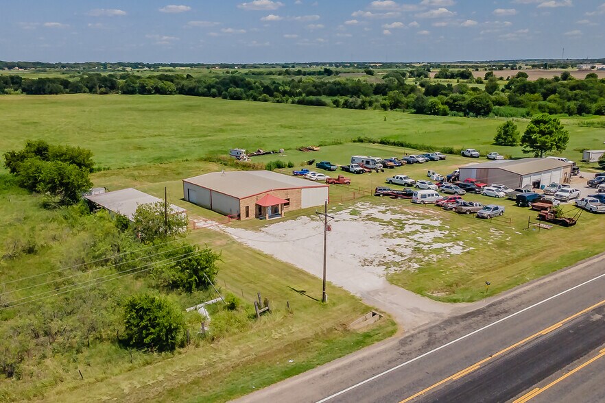 More Photos Of 4444 FM 933, Whitney Flex For Sale