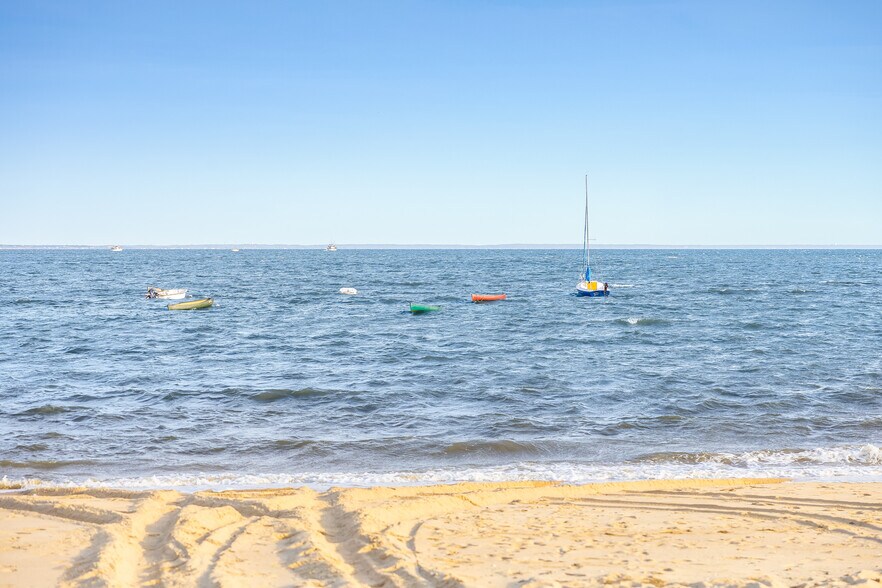 More Photos Of 25 Way 055., Wellfleet Apartments For Sale
