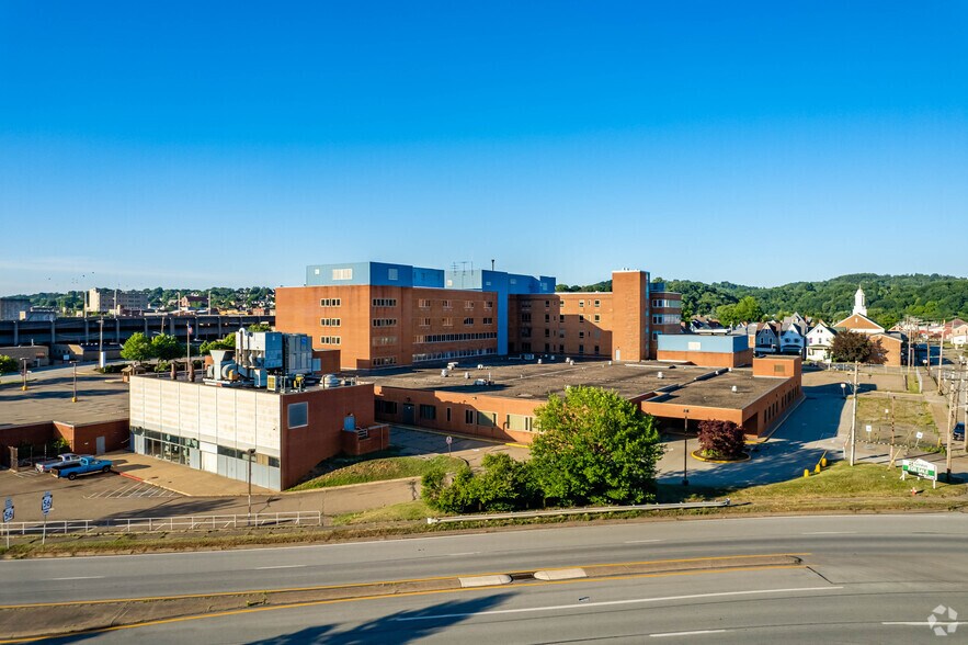 More Photos Of 651 Fourth Ave, New Kensington Hospital For Sale