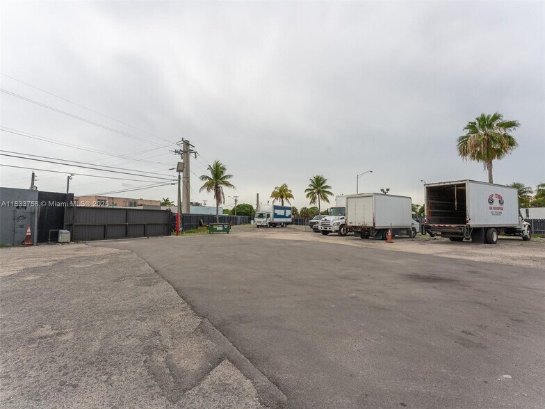 More Photos Of 2695 NW 141st St, Opa Locka Industrial For Sale