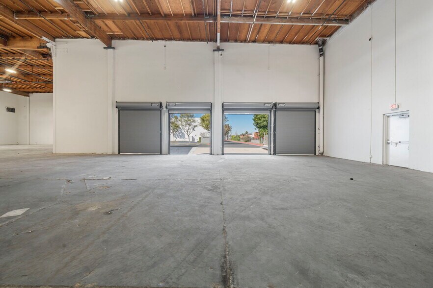More Photos Of 7101 Village Dr, Buena Park Warehouse For Lease