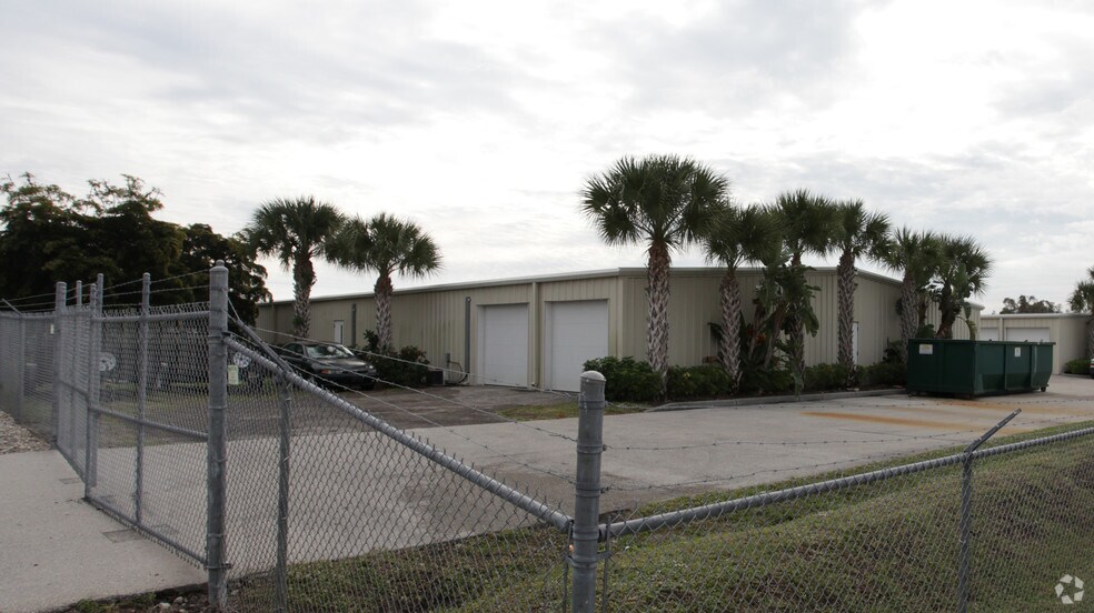 More Photos Of 7600 Alico Rd, Fort Myers Service For Lease