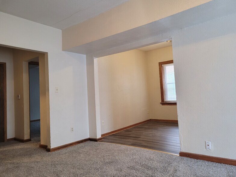 More Photos Of 4476 N 29th St, Milwaukee Freestanding For Sale