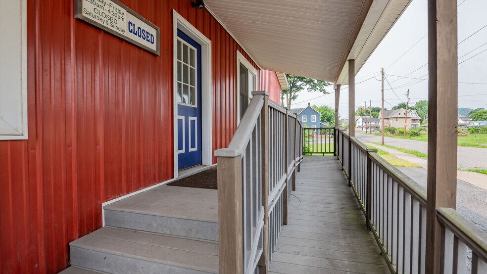 More Photos Of 2117 Webb St, Williamsport Freestanding For Sale