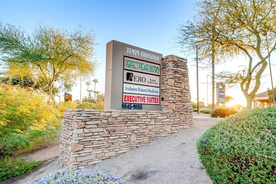 More Photos Of 9885 S Priest Dr, Tempe Medical For Lease