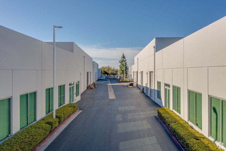 More Photos Of 9601 Irvine Center Dr, Irvine Industrial For Sale