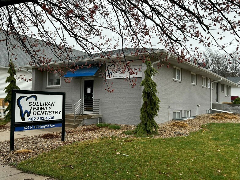 Primary Photo Of 622 N Burlington Ave, York Medical For Sale