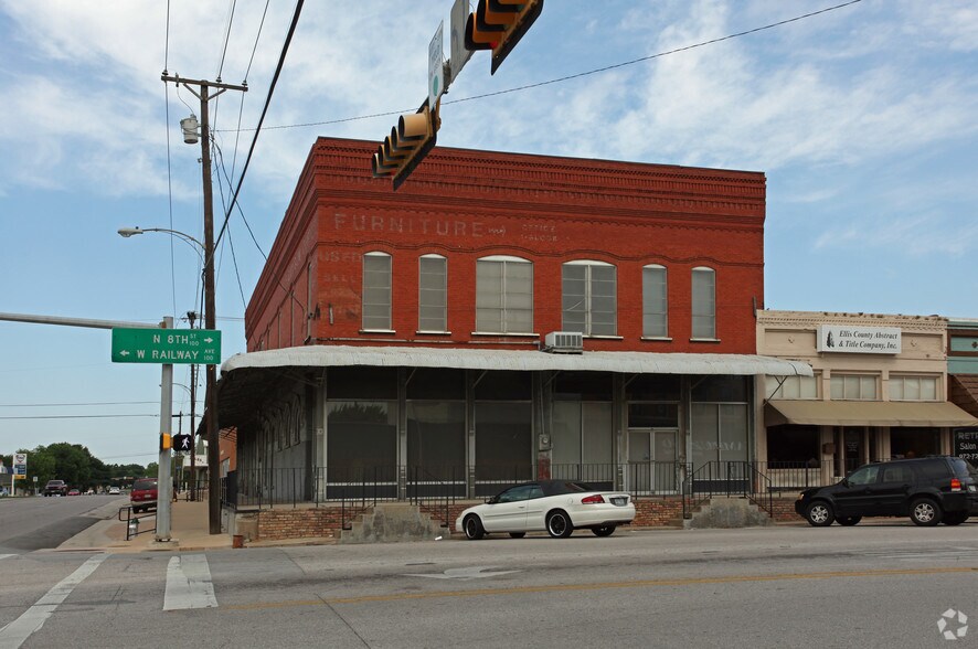 Primary Photo Of 103 N 8th St, Midlothian Storefront For Sale