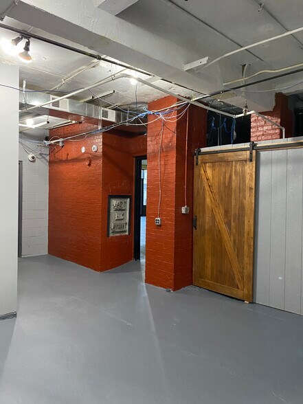 More Photos Of 800 Fifth Street, West Elizabeth, PA 15088, Elizabeth Freestanding For Lease