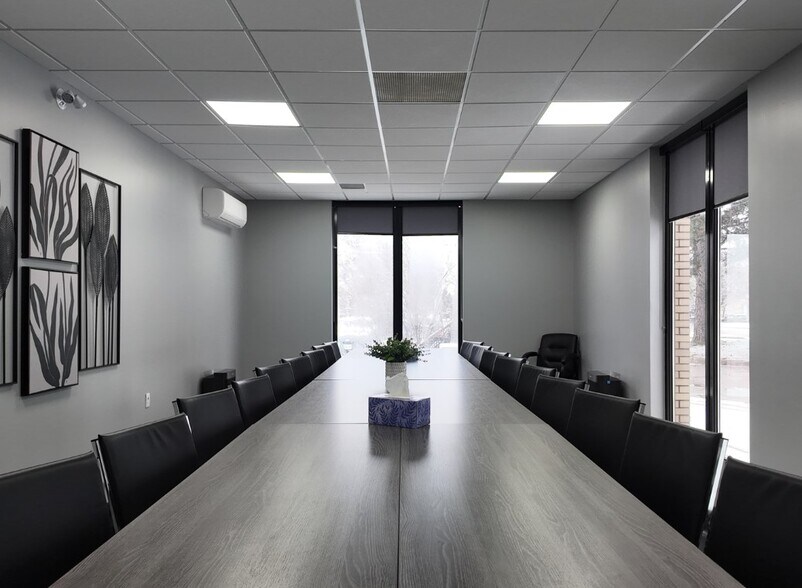 More Photos Of 3190 Harvester Rd, Burlington Office For Sale