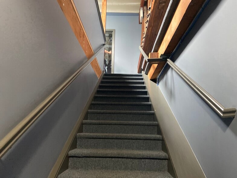 More Photos Of 10 Lackawanna Plz, Montclair Storefront Retail Office For Lease