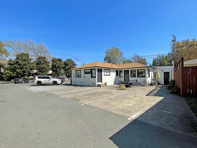 More Photos Of 1617-1619 4th St, Santa Rosa Office For Sale