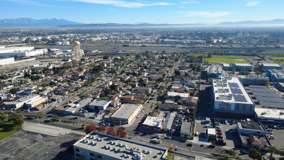 More Photos Of 9802-9804 Atlantic Ave, South Gate Restaurant For Lease