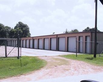 More Photos Of 9822 Franklin Rd, Houston Self Storage For Sale