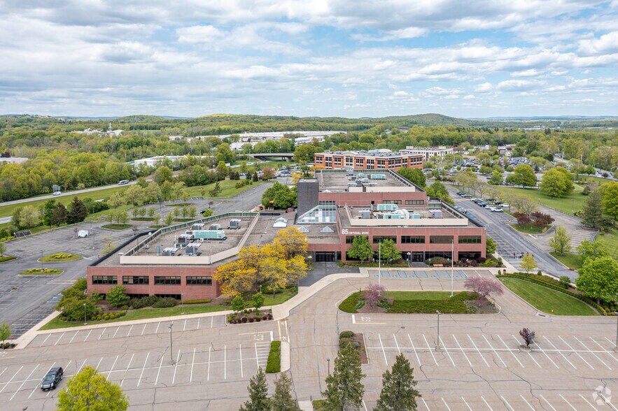 More Photos Of 85 Crystal Run Rd, Middletown Office For Lease