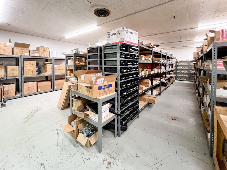 More Photos Of 3301 Bankhead Hwy, Midland Warehouse For Sale