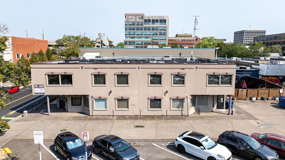 More Photos Of 142 W 8th Ave, Eugene Office For Sale