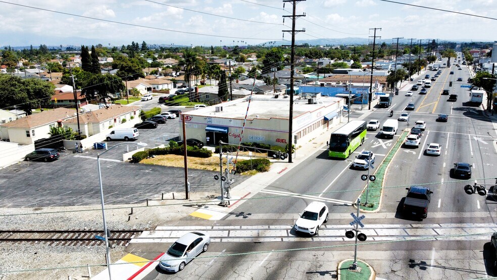 More Photos Of 3601 Florence Ave, Bell General Retail For Lease