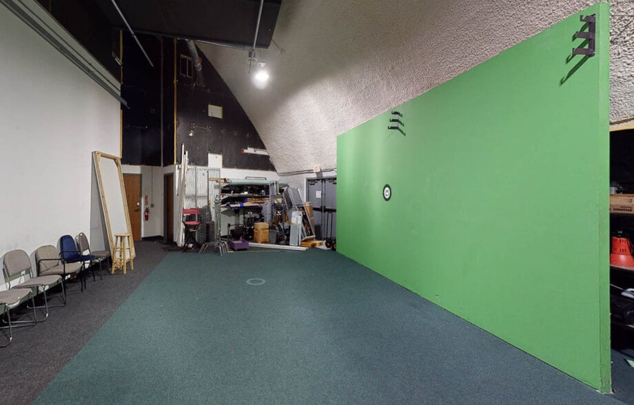More Photos Of 3000 Wakefield Crossing Dr, Raleigh Movie Radio TVStudio For Lease