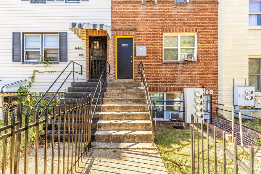 More Photos Of 1646 Montello Ave NE, Washington Apartments For Sale