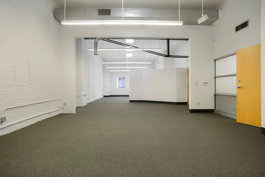 More Photos Of 1115 Broadway, Denver Office For Sale