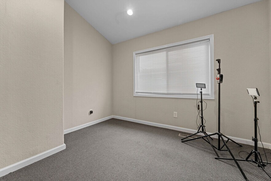 More Photos Of 250 Meridian Ave, San Jose Office Residential For Sale