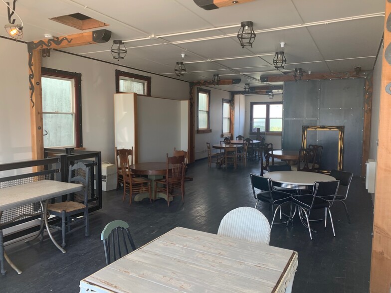 More Photos Of 14138 Market St, Walnut Grove Storefront Retail Residential For Sale