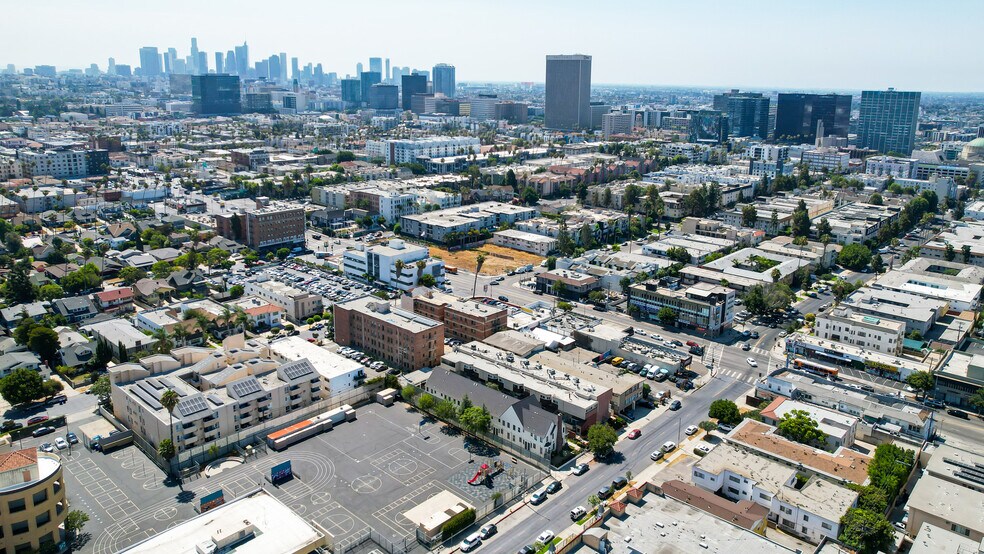 More Photos Of 248 S Hobart Blvd, Los Angeles Apartments For Sale