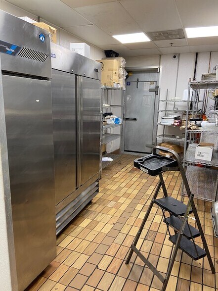 More Photos Of 6010 S Cass Ave, Westmont Restaurant For Sale