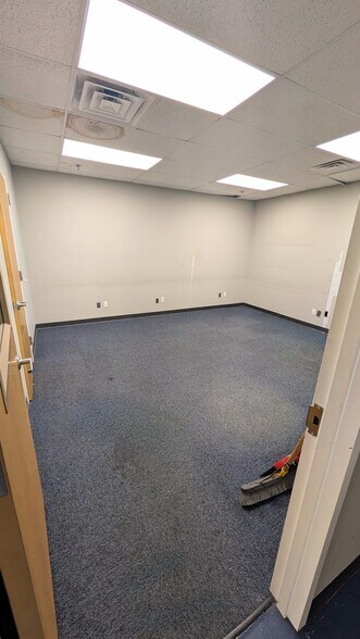 More Photos Of 85 Fulton St, Boonton Warehouse For Lease