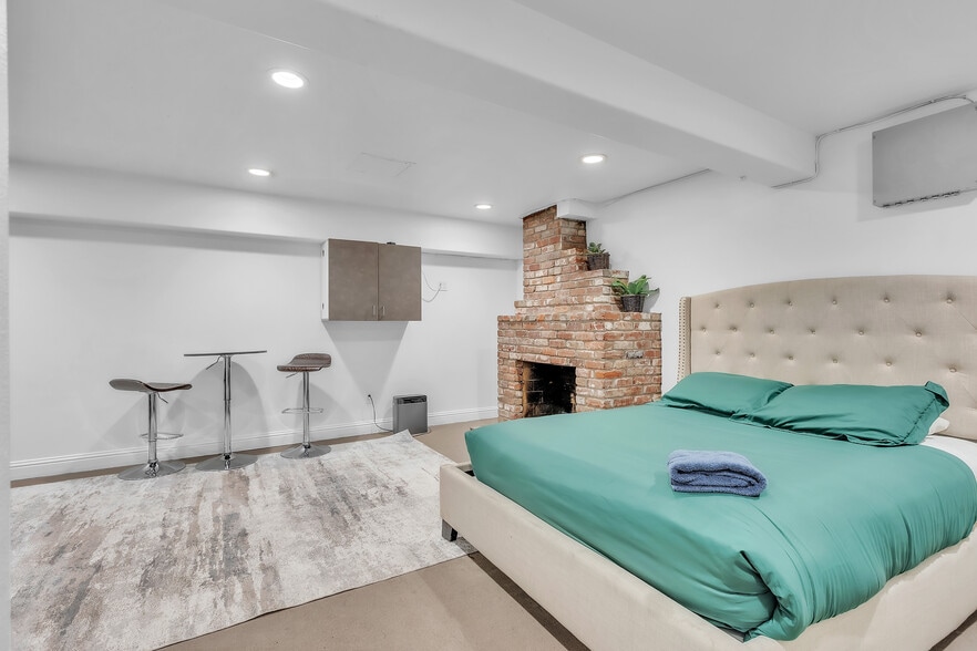 More Photos Of 8035 Sunrise Blvd, Citrus Heights Apartments For Sale