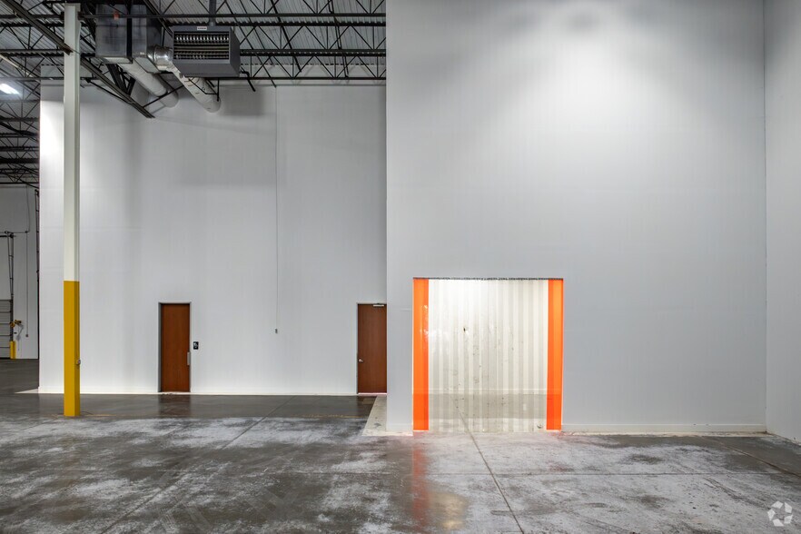 More Photos Of 4401 Samuell Blvd, Mesquite Unknown For Lease