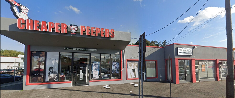 Primary Photo Of 2072-2094 Front St, East Meadow Storefront Retail Office For Lease