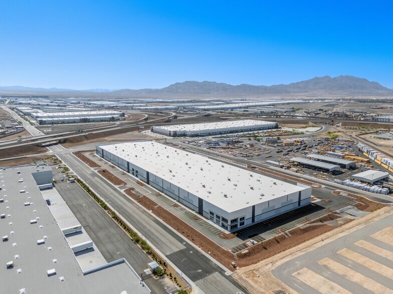 More Photos Of 5005 E North Belt Rd, Las Vegas Distribution For Lease