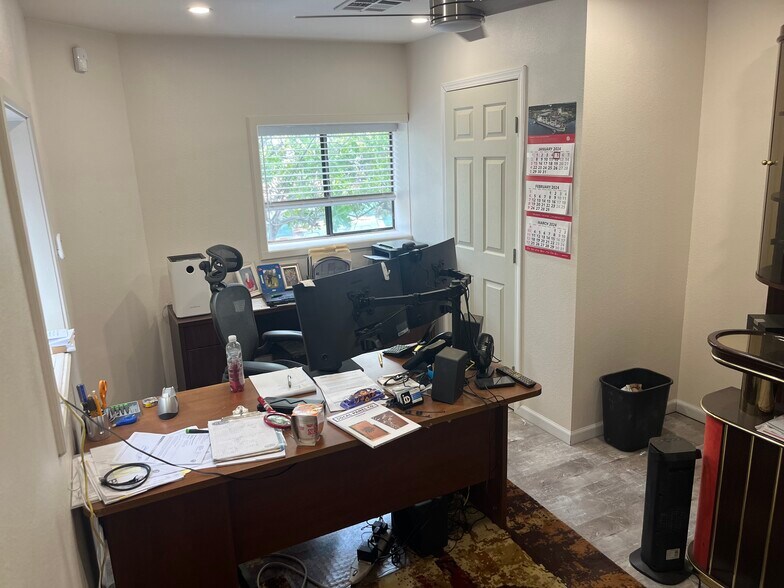 More Photos Of 1805 Cleveland Ave, National City Industrial For Sale