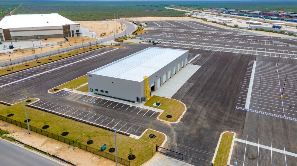More Photos Of 12401 Jim Young Way, Laredo Land For Lease