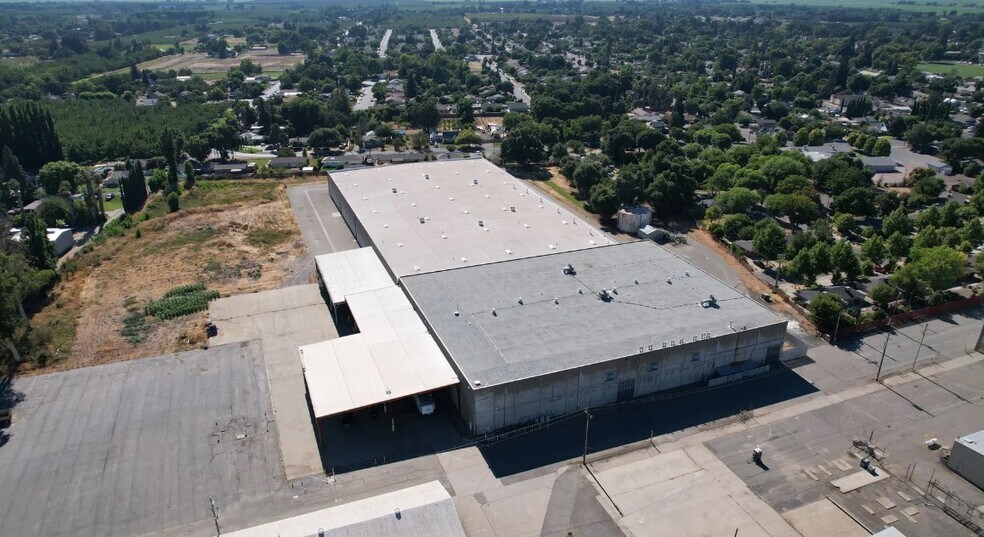 More Photos Of 99 Kentucky Street, Gridley Warehouse For Lease