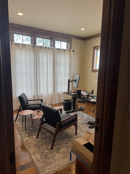 More Photos Of 1414 14th St, Plano Office For Lease