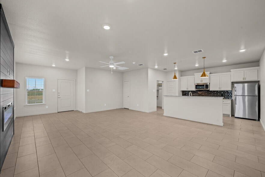 More Photos Of 7030-7036 41st st, Lubbock Apartments For Sale