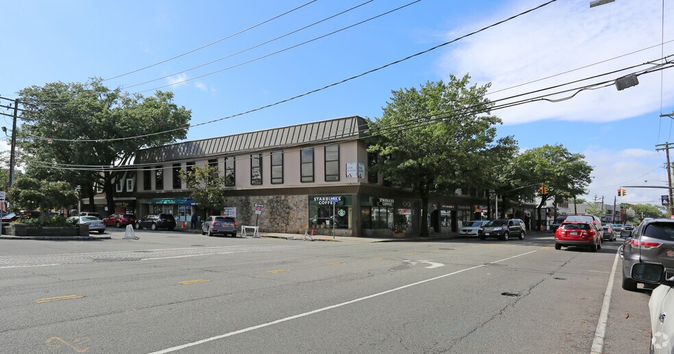 More Photos Of 4 Haven Ave, Port Washington Storefront Retail Office For Lease