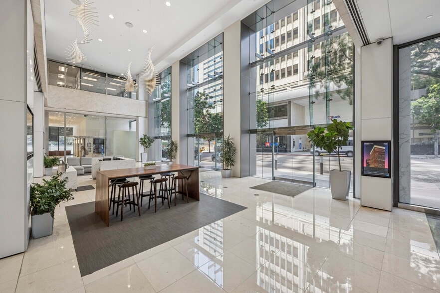 More Photos Of 525 B St, San Diego Office For Lease