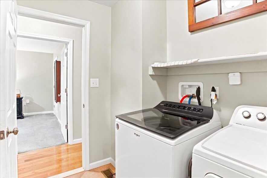More Photos Of 1309 Redland Rd, Cross Junction Winery Vineyard For Sale