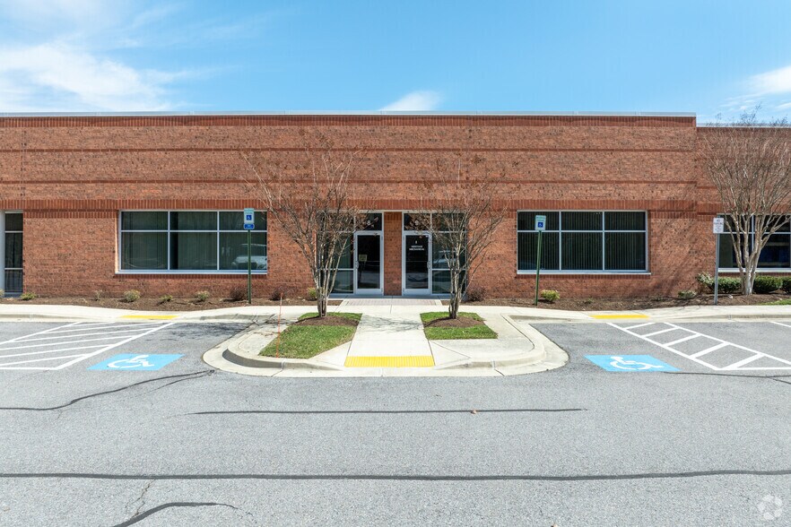 More Photos Of 2146 Priest Bridge Ct, Crofton Light Manufacturing For Lease